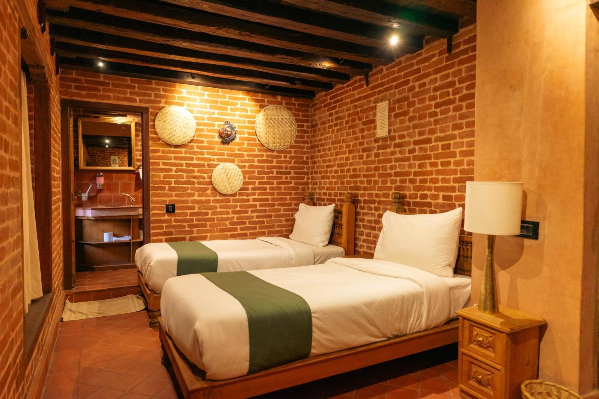 Manju Baha Hotel School Bhatgoan Dış mekan fotoğraf